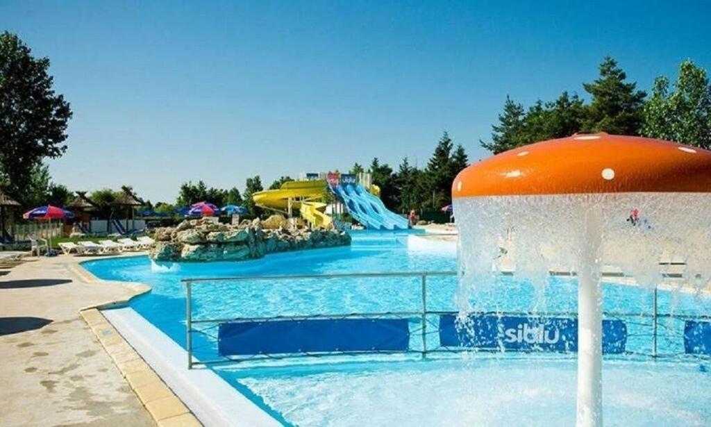 Camping 4* 3 Ch 2 Sdb- Lave Linge- Lave Vaisselle Onzain Exteriör bild